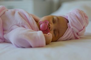 How to get your baby to self - soothe